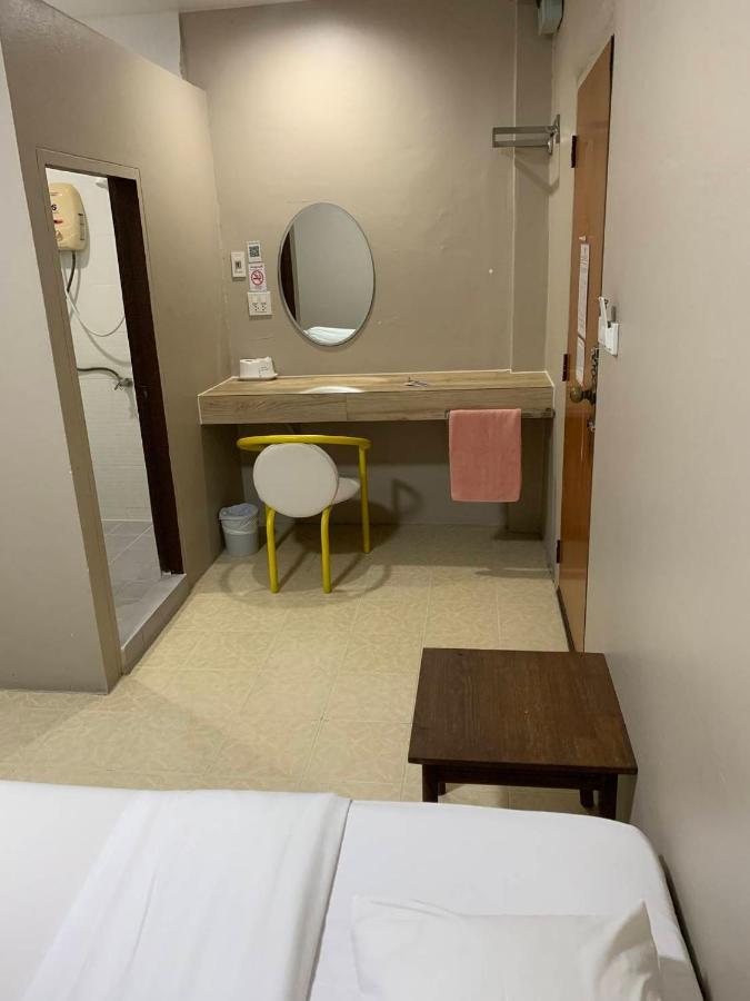 Lithai Guesthouse Phitsanulok Dış mekan fotoğraf