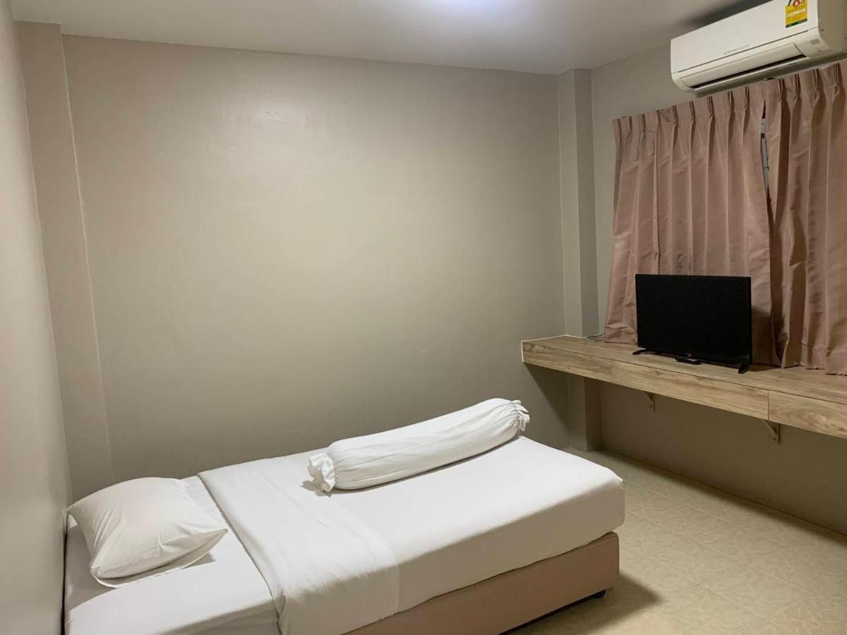 Lithai Guesthouse Phitsanulok Dış mekan fotoğraf